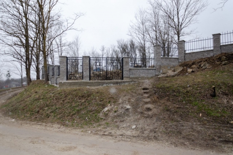 Cemeteries / Oholei Tzadikim